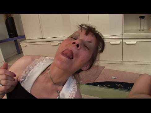 ❤️ To bedstemødre og en bedstefar har en trekant ❤ Fucking video at da.porn-milf-300.ru ❌❤