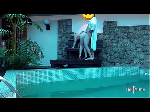 ❤️ Chef inviterer stuepige til poolen, men kunne ikke modstå en hot ❤ Fucking video at da.porn-milf-300.ru ❌❤